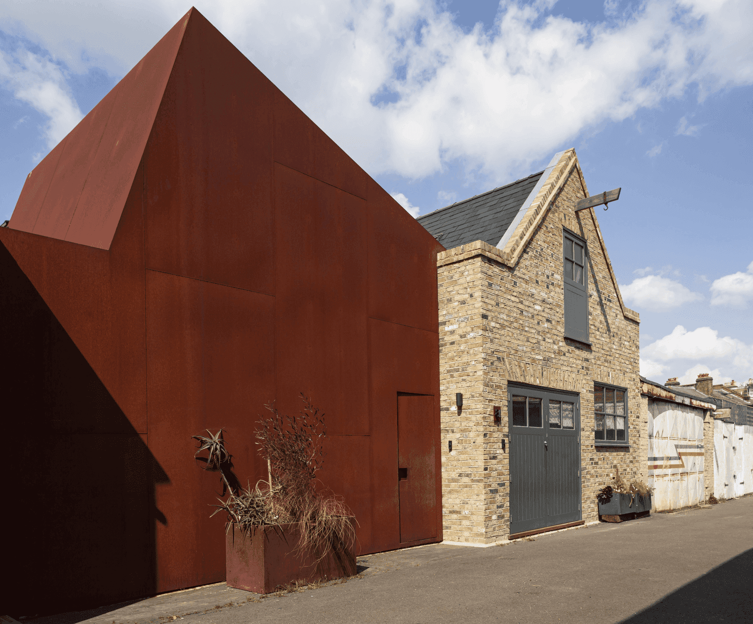 Ashby Mews outside design